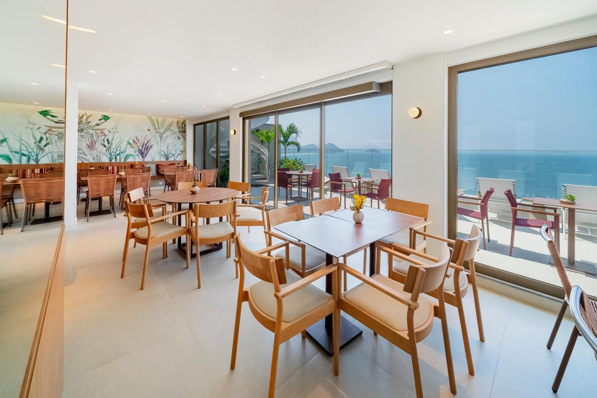 Grand Mercure Copacabana Regente Hotel 5*